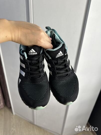 Кроссовки adidas 38 размер