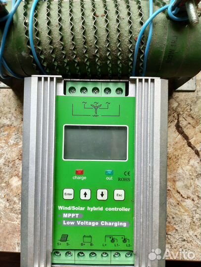 Солнечный и ветро контроллер 600+600вт
