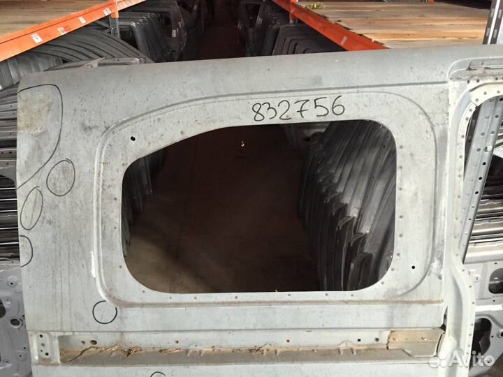 Б/У Крыло заднее правое 8526FQ Peugeot-Citroen