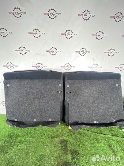 Сиденье заднее Toyota Celica ZZT231 2ZZ-GE 2003