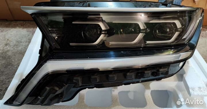 Левая фара KIA Sorento MQ4 (92101P2120)