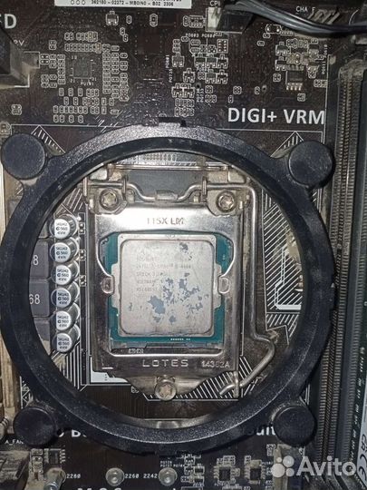 Системный блок (корпус, мат.плата, озу, процессор)