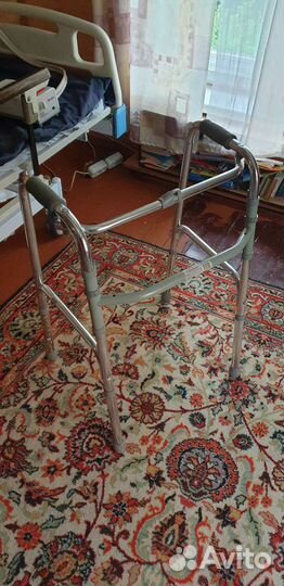 Ходунки для взрослых