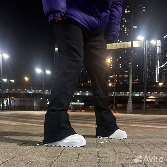 Джинсы Rick Owens клеш gondrick