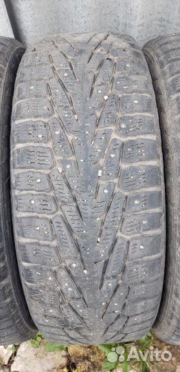 Nokian Tyres Hakkapeliitta 7 SUV 225/60 R17 103T