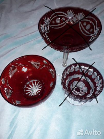 Ваза красное цветное стекло,хрусталь СССР