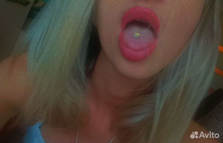 Модель на пирсинг