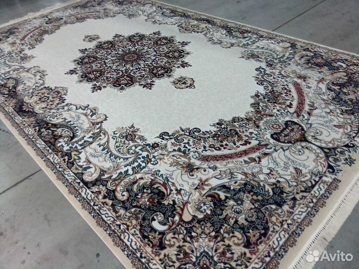 Ковер размером : 2.80х3.80 (№ 25781-27) новый