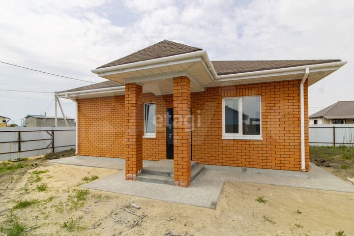 Дом 61,2 м² на участке 8 сот.