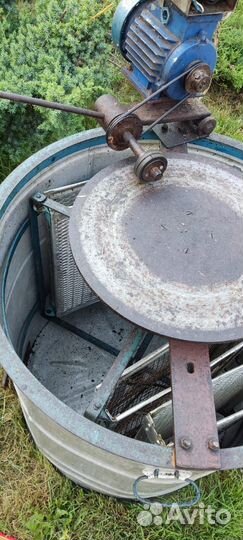 Медогонка электрическая