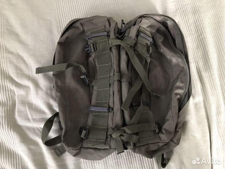 Рюкзак тактический из подсумков / карманов