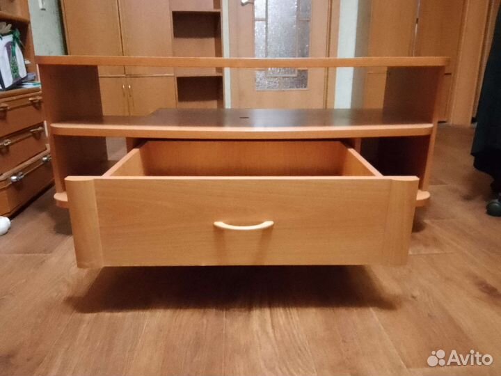Тумба под телевизор б/у