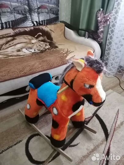 Лошадь качалка