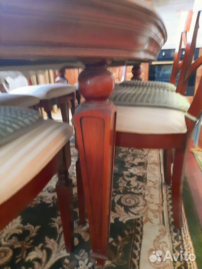 Стол со стульями бу