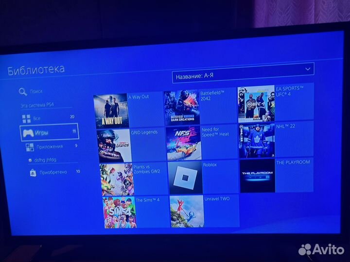 Sony PS4 Pro 1 Tb + 2 геймпада +10 игр