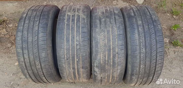Roadstone N'Fera AU5 235/55 R17