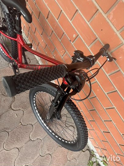 Велосипед полуфэт на 26 колесах алюминиевый