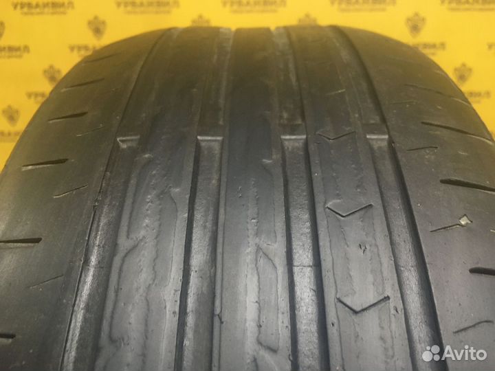 Continental ContiPremiumContact 5 215/55 R17 94W