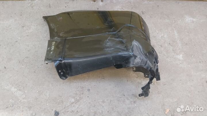 Задний бампер левая часть Mitsubishi Pajero с 2011