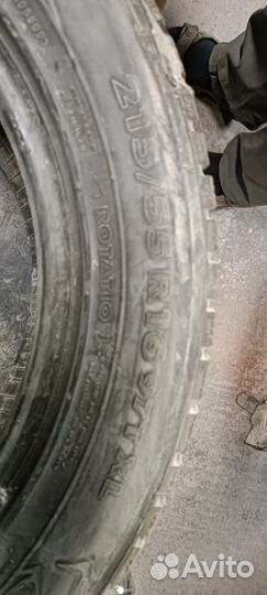 Nokian Tyres Hakkapeliitta 7 215/50 R16