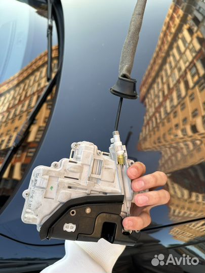 Запчасть замок двери ауди audi а6 с7 левая задняя