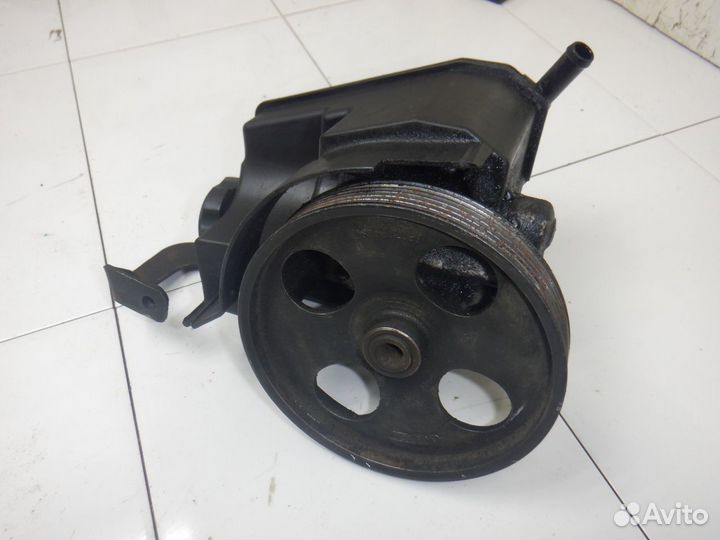 Насос гидроусилителя Citroen Xsara