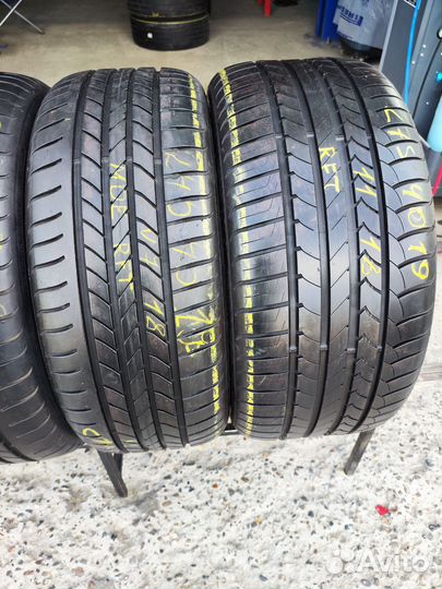 Goodyear EfficientGrip 245/45 R19 и 275/40 R19 107