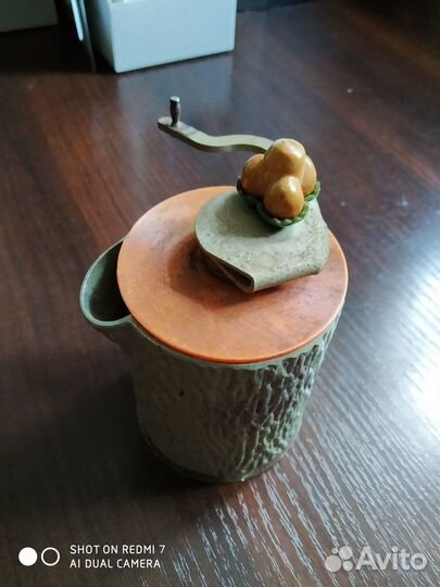 Кофемолка миниатюрная ручная