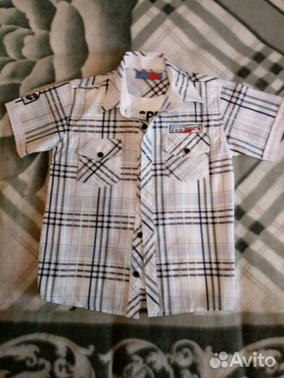 Пакет детских вещей : 6 футболок и 1 брючки.Размер