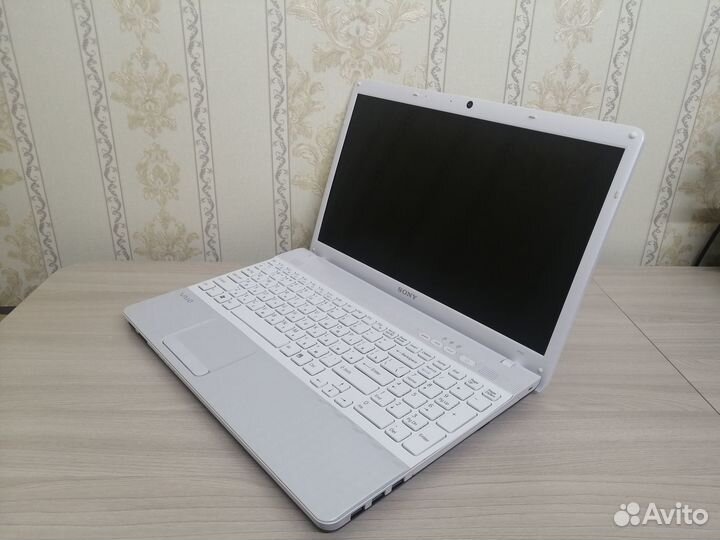 Ноутбук Sony Vaio 15.6 / Windows 10