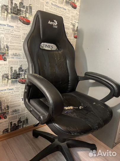 Компьютерное кресло