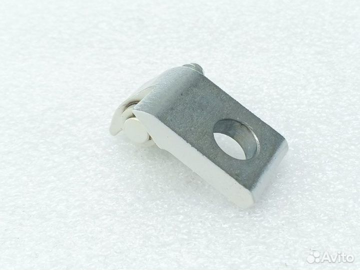 Петля двери задняя правая Audi A6 C7 1.8 CYG 2018