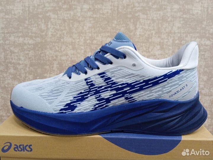 Беговые Asics novoblast р.42-45