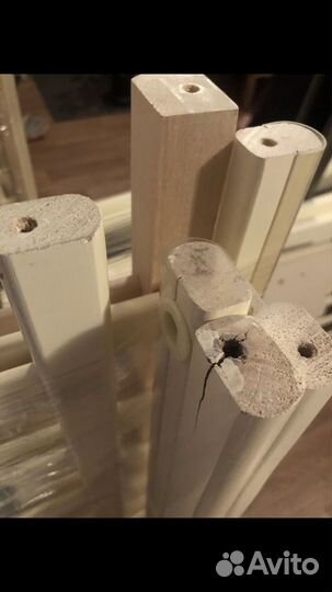 Детская кроватка с маятником