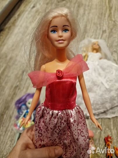 Куклы Enchantimals, Barbie