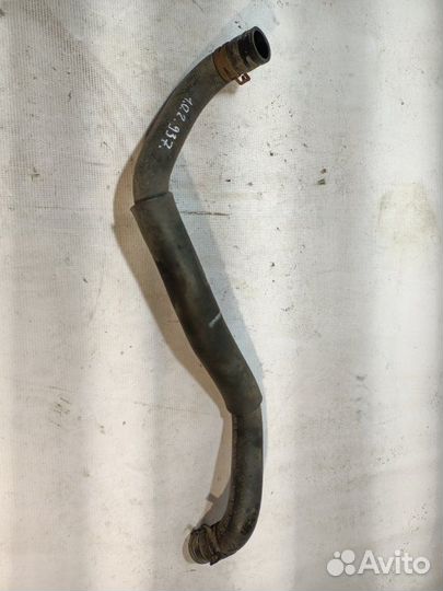 Патрубок системы охлаждения Hyundai I30 седан