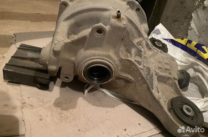 Редуктор на Ленд Ровер Рендж Ровер Спорт