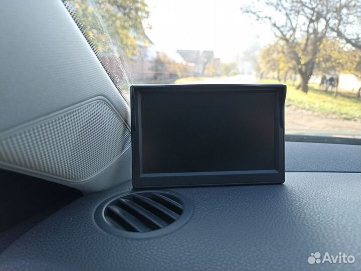 Монитор парковочной камеры