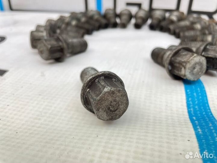 Болты колесные Mercedes-Benz B-Class W245 266.940