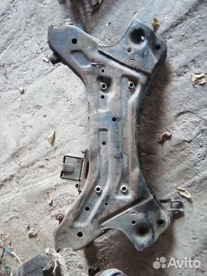 Подрамник передний KIA sportage 3 2010-2015 SL