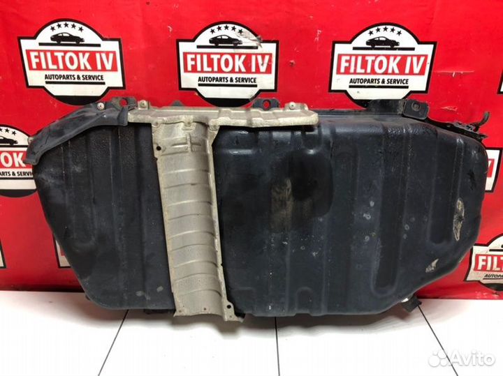 Топливный бак Toyota Ipsum ACM21 2azfe 2001