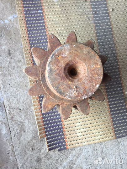 Шестерня - Вал Т-170