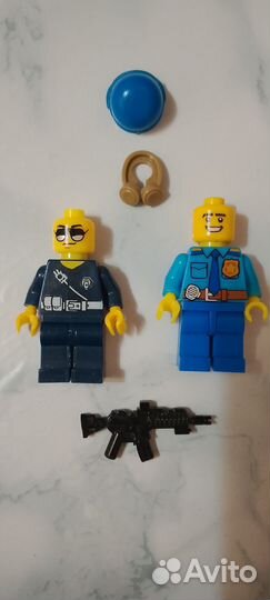 Lego фигурка полицейский
