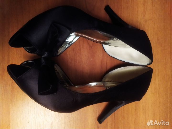 Обувь женская туфли