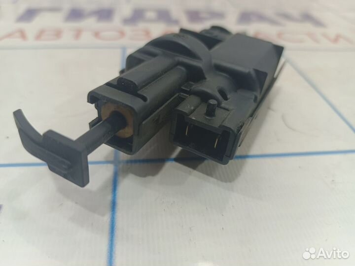 Активатор замка крышки бензобака Renault Megane 2