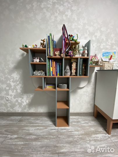 Стеллаж для книг детский
