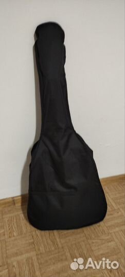 Акустическая гитара