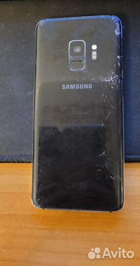 Samsung Galaxy S9, 4/64 ГБ