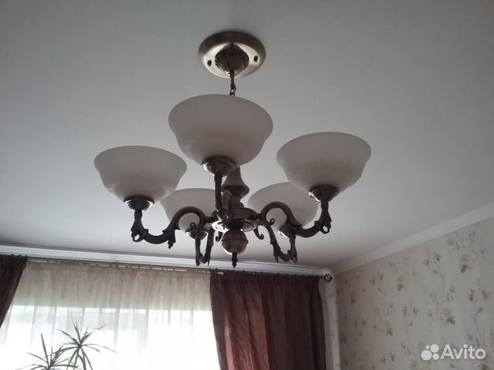 Люстра потолочная