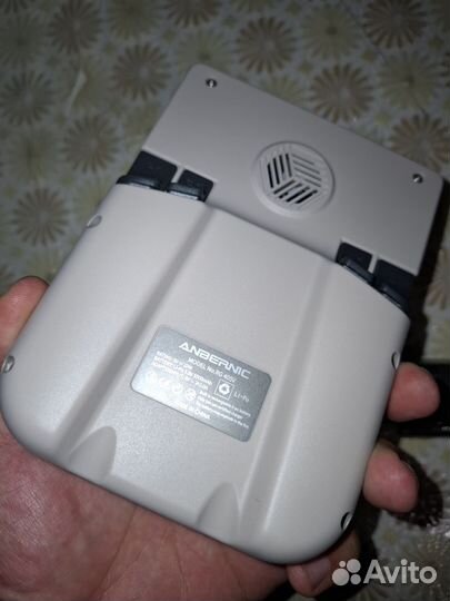 Портативная игровая приставка arbenic rg405v